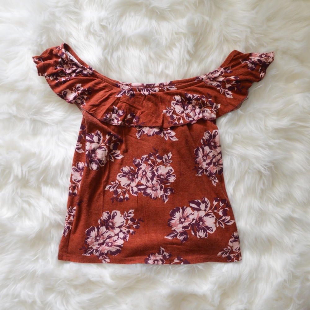 Off the Shoulder Aeropostale Shirt Size Medium